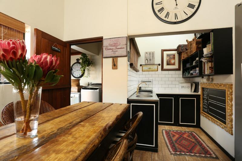 5 Bedroom Property for Sale in Mossel Bay Central Western Cape